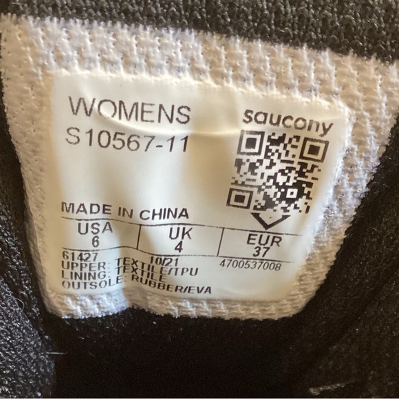 Saucony Women's Jazz 22 Black and Gold Cushioned Running Shoes, Size 6 - Picture 13 of 16